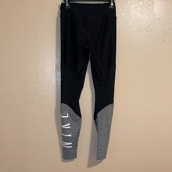 Nike Leggings - Picture 4 of 6